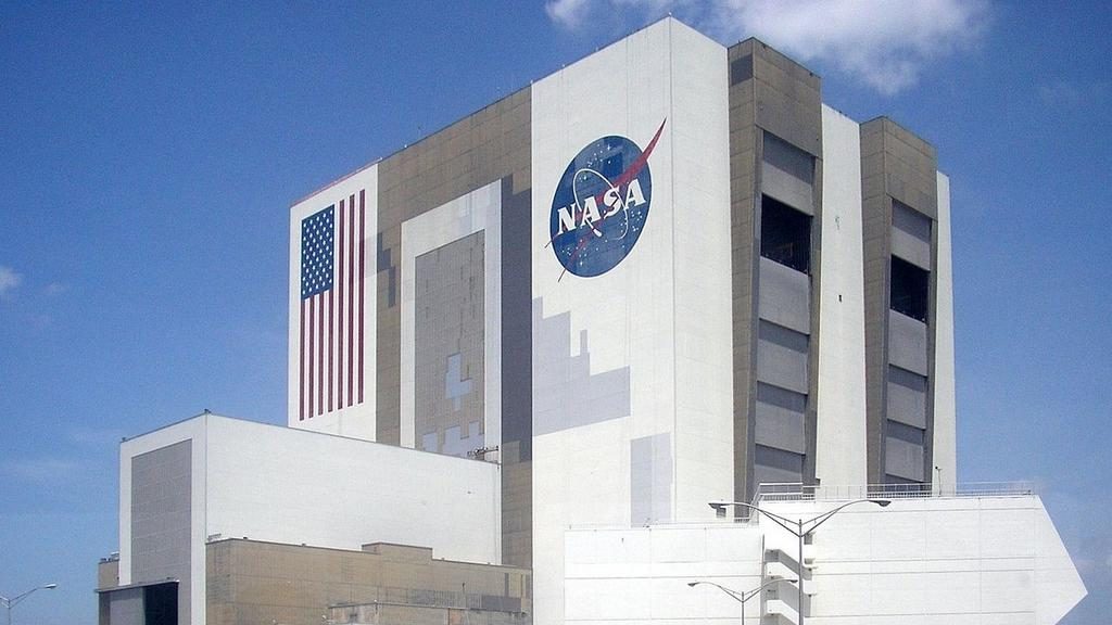 NASA-vehicle-assembly-building